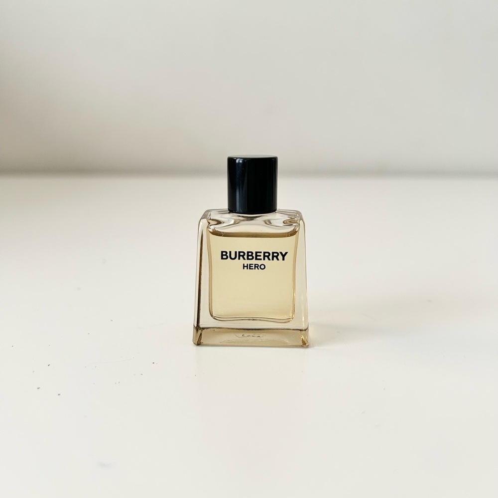 🌸BURBERRY Hero EDT Dabber Deluxe Mini 5 mL